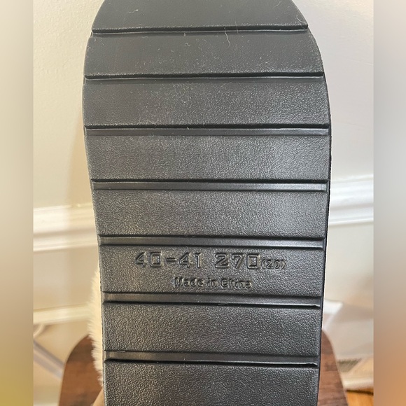 🆕 Plush-Lined Indoor Slippers with Thick Sole - Picture 6 of 6